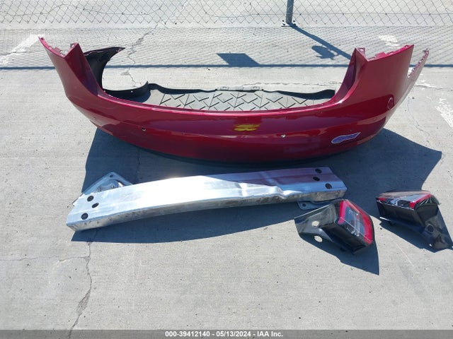 Tesla Model 3 Long Range/performance 2019 5YJ3E1EB7KF393028 Image 12