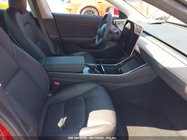 Tesla Model 3 Long Range/performance 2019 5YJ3E1EB7KF393028 Image 5