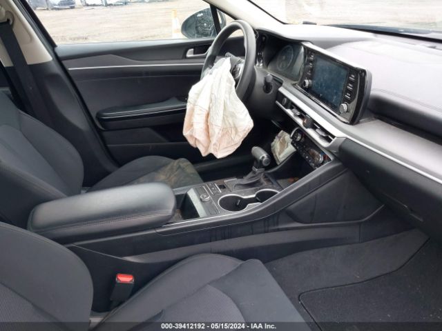 5XXG14J22MG008852 KIA K5 LXS