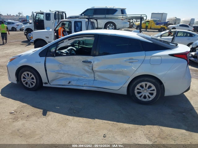 Toyota Prius Le 2021 JTDKAMFUXM3137815 Image 14