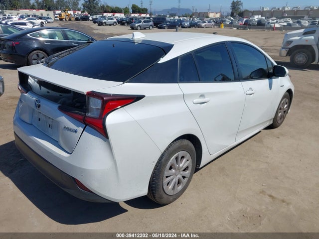 Toyota Prius Le 2021 JTDKAMFUXM3137815 Image 4