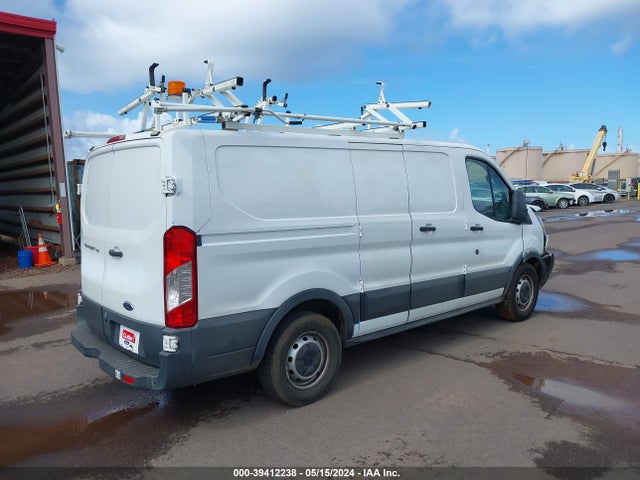 Ford Transit-150 2018 1FTYE1ZM6JKA81642 Image 4