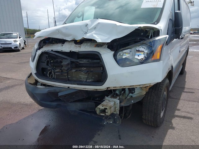 Ford Transit-150 2018 1FTYE1ZM6JKA81642 Image 6