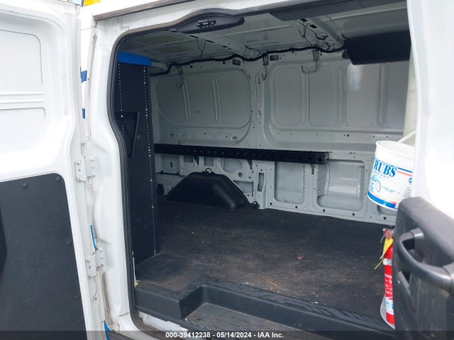 Ford Transit-150 2018 1FTYE1ZM6JKA81642 Image 8