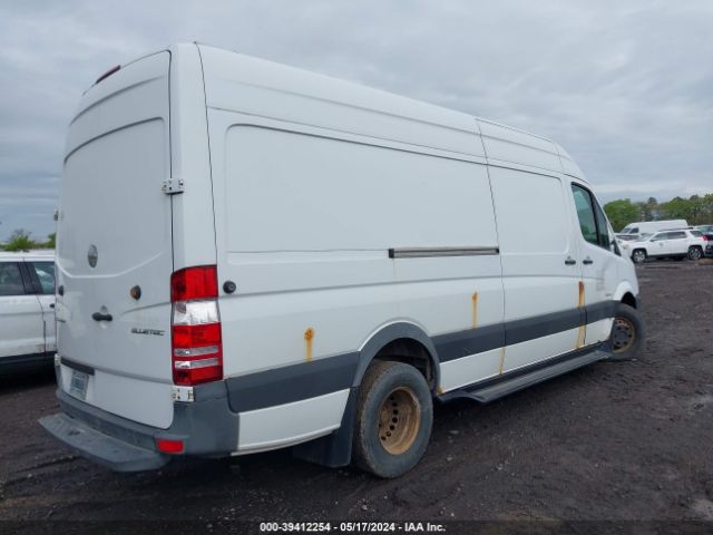 WDYPF1CC9E5860177 Freightliner Sprinter 3500 High  Roof