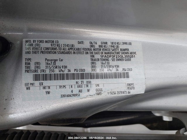 Ford FOCUS SE 2016 1FADP3F23GL355251 Image 9