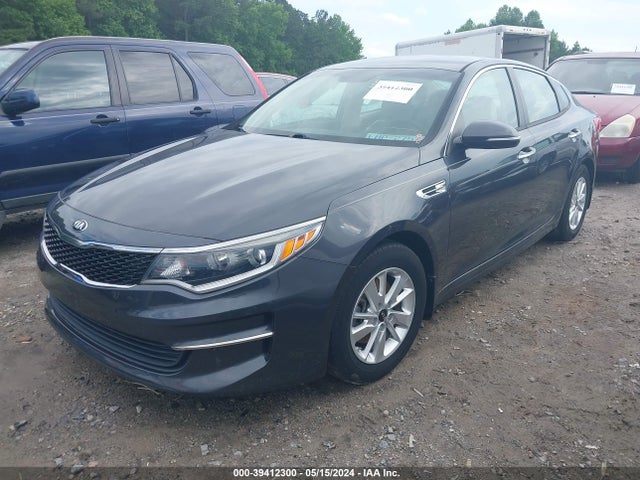 KIA Optima Lx 2017 5XXGT4L34HG153719 Image 2