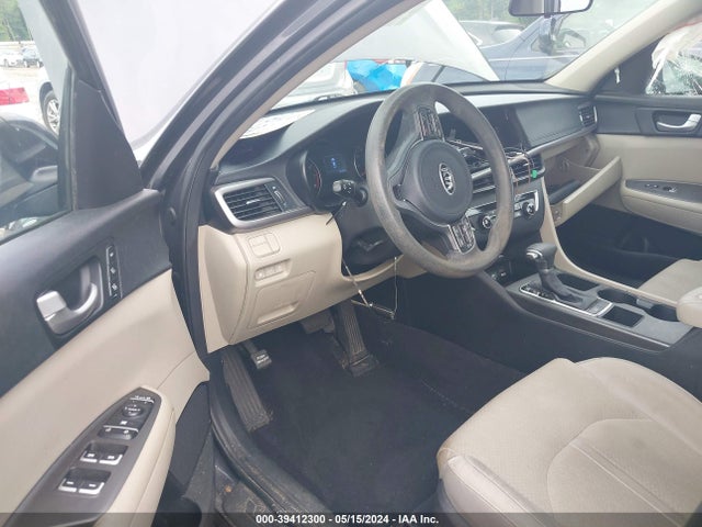 KIA Optima Lx 2017 5XXGT4L34HG153719 Image 5