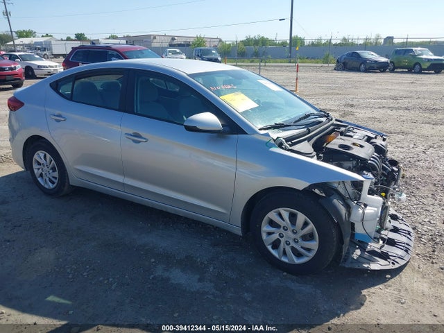 2017 5NPD74LF2HH113239 main image