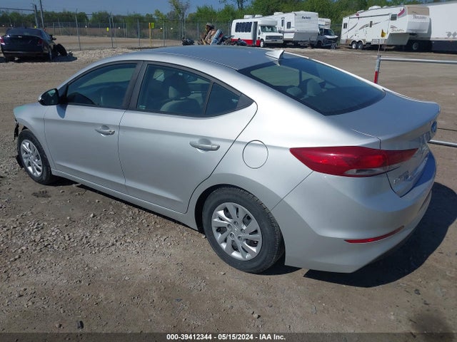 Hyundai ELANTRA SE 2017 5NPD74LF2HH113239 Image 3