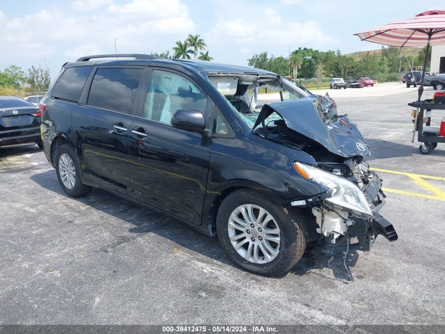 2015 5TDYK3DC2FS535758 main image