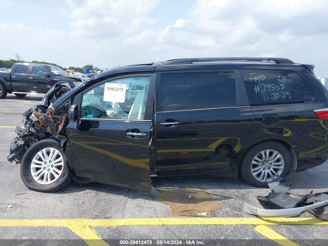 Toyota Sienna Xle 8 Passenger 2015 5TDYK3DC2FS535758 Image 13