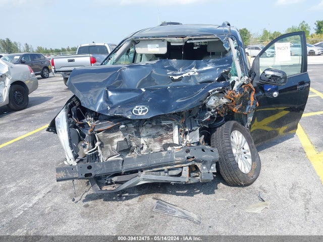 Toyota Sienna Xle 8 Passenger 2015 5TDYK3DC2FS535758 Image 6