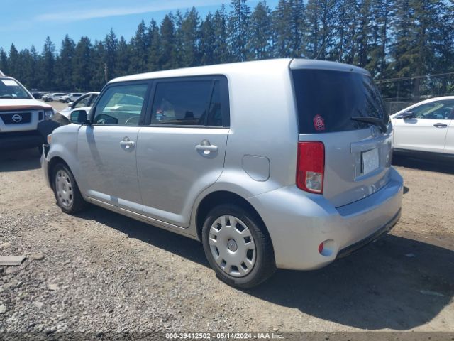 JTLZE4FE1FJ077003 Scion XB