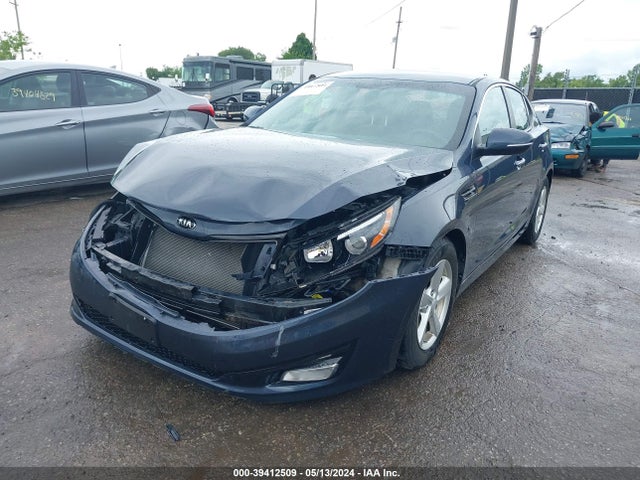 KIA Optima Lx 2015 KNAGM4A7XF5597463 Image 2