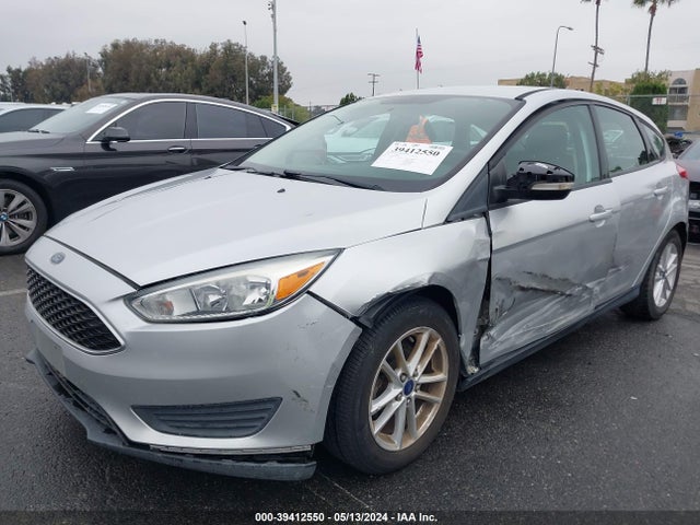 Ford FOCUS SE 2015 1FADP3K28FL288845 Image 6