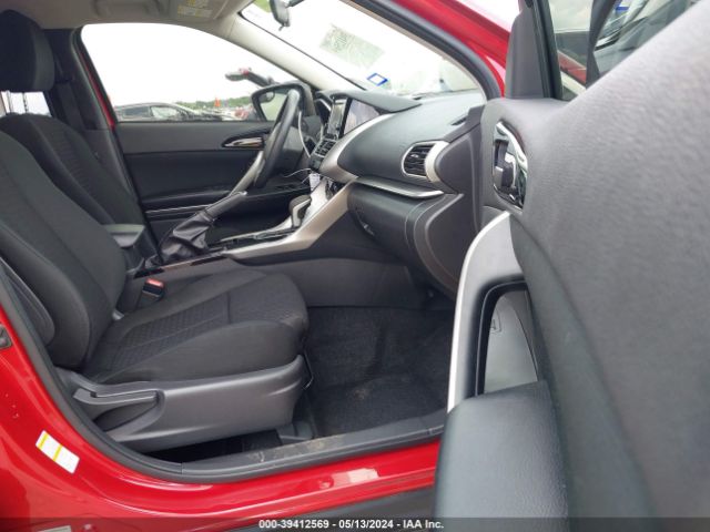 JA4AS3AA2JZ064250 Mitsubishi Eclipse Cross Es