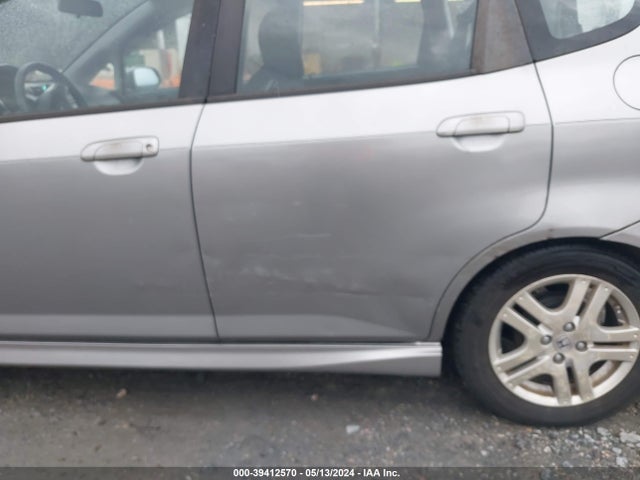 2008 Honda Fit Sport მანქანა იყიდება აუქციონზე, vin: JHMGD38698S006083, აუქციონის ნომერი: 39412570