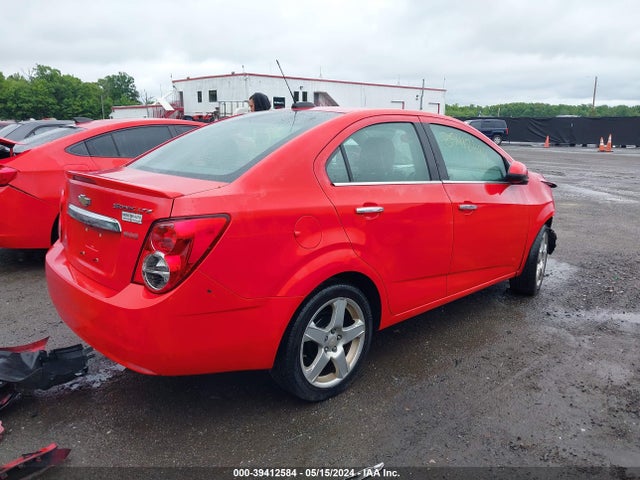 Chevrolet Sonic Ltz Auto 2015 1G1JE5SB6F4211845 Image 4