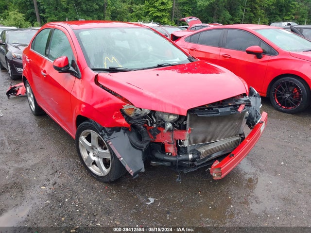 Chevrolet Sonic Ltz Auto 2015 1G1JE5SB6F4211845 Image 6