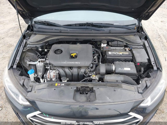 Hyundai ELANTRA SEL 2018 5NPD84LF2JH318501 Image 10