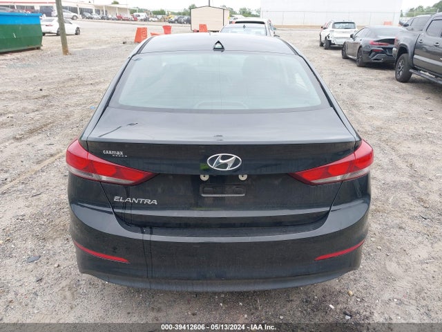Hyundai ELANTRA SEL 2018 5NPD84LF2JH318501 Image 16