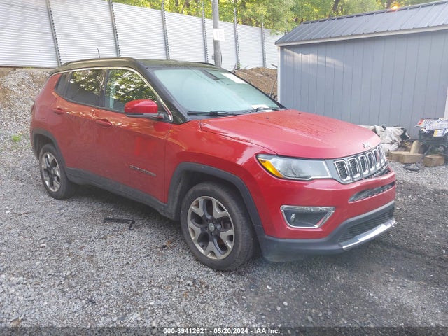 2018 3C4NJDCB2JT396153 main image