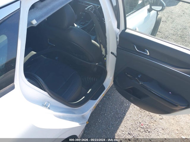 KIA K5 Gt 2024 5XXG44J87RG253777 Image 8