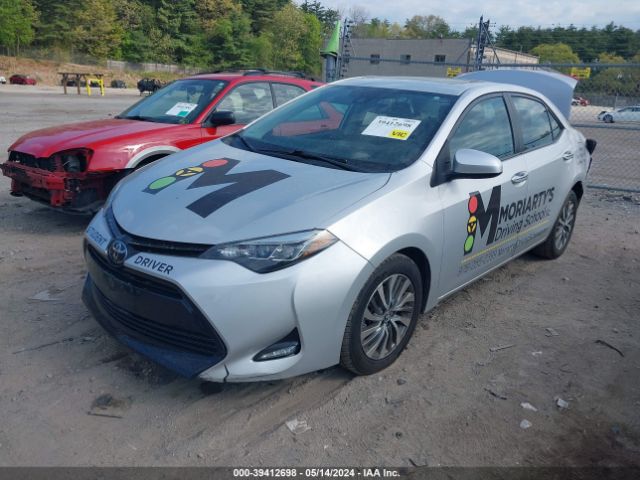 2T1BURHE6JC059725 Toyota Corolla Xle