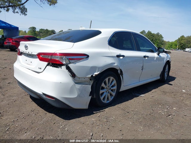 Toyota CAMRY LE 2020 4T1C11AK0LU393233 Image 4