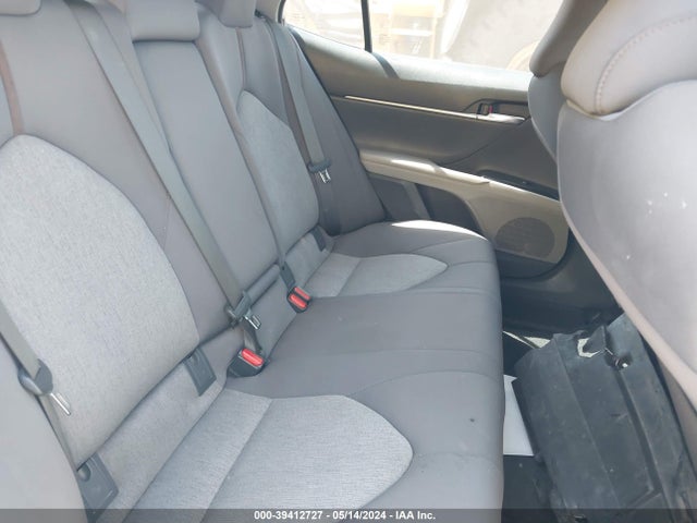 Toyota CAMRY LE 2020 4T1C11AK0LU393233 Image 8