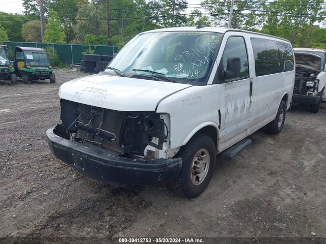 Chevrolet Express 2500 Ls 2016 1GAWGEFG6G1340354 Image 2