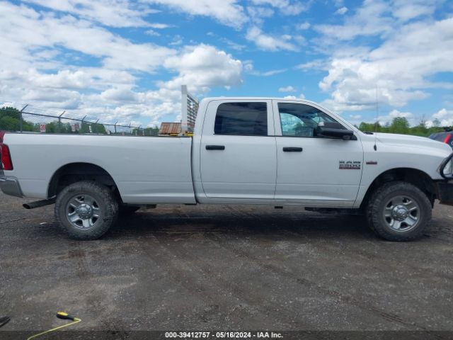 3C6UR5HJ2JG144560 RAM 2500 Tradesman  4x4 8' Box