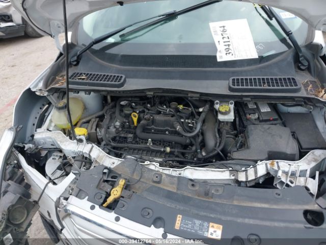 1FMCU0GD8JUD04287 Ford ESCAPE SE