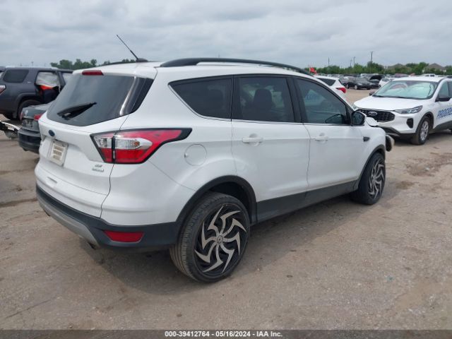 1FMCU0GD8JUD04287 Ford ESCAPE SE