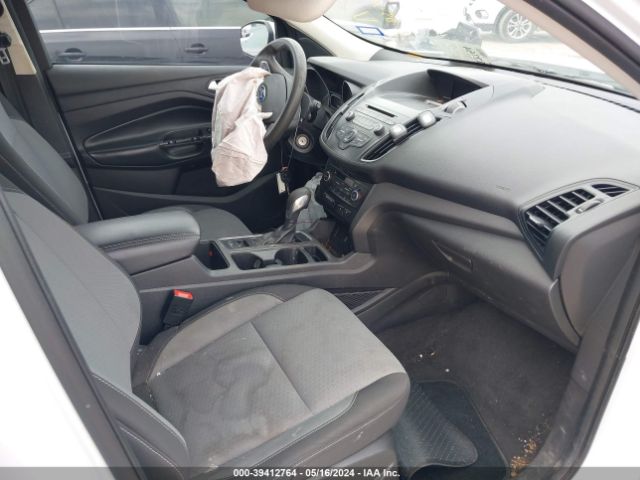 1FMCU0GD8JUD04287 Ford ESCAPE SE