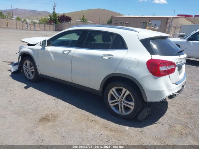 WDCTG4GB9JJ422720 Mercedes-Benz Gla 250 4matic