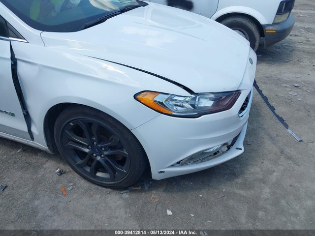 Ford Fusion Hybrid Se 2018 3FA6P0LU6JR103435 Image 6