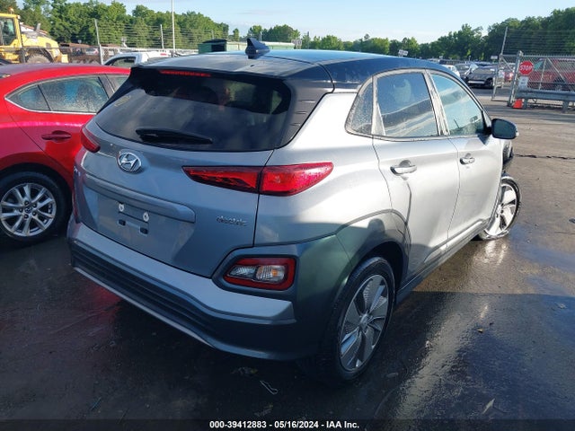 KM8K23AG8MU126844 Hyundai Kona Electric Sel