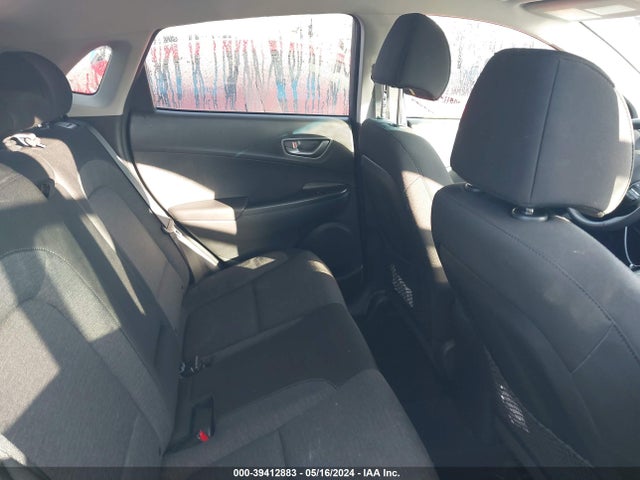 KM8K23AG8MU126844 Hyundai Kona Electric Sel
