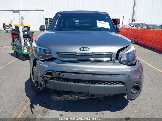 KIA Soul 2018 KNDJN2A26J7509875 Image 12