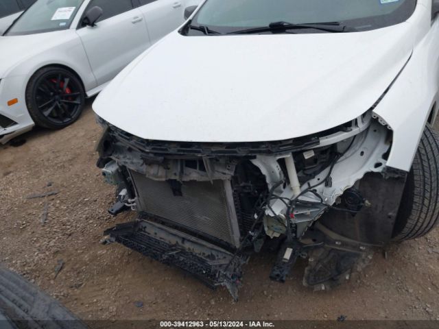 1G1ZB5ST4JF167233 Chevrolet Malibu 1ls