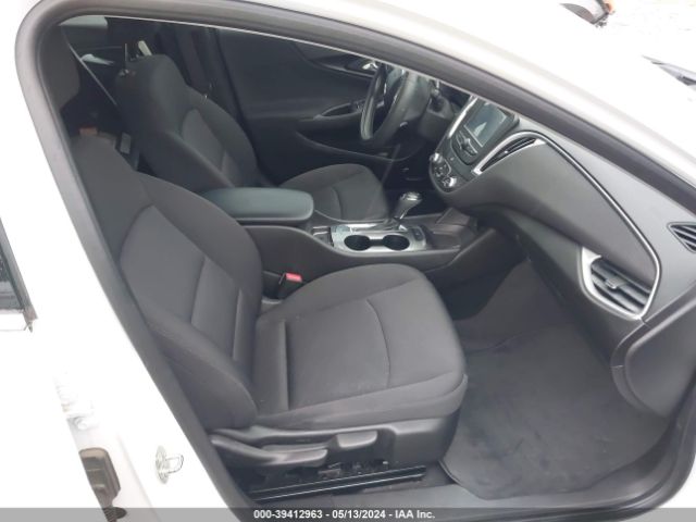 1G1ZB5ST4JF167233 Chevrolet Malibu 1ls