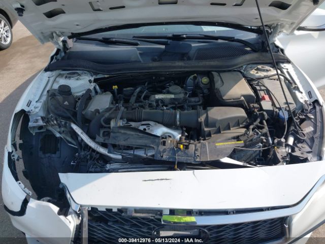 SJKCH5CP3JA054039 Infiniti Qx30 Luxury