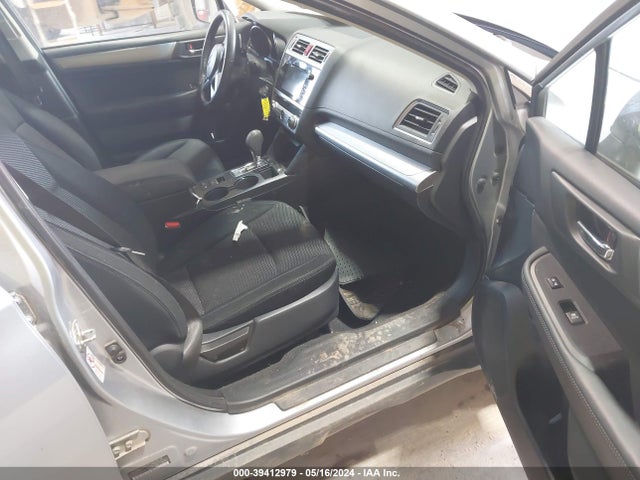 Subaru Outback 2.5i Premium 2015 4S4BSBHCXF3360747 Image 5
