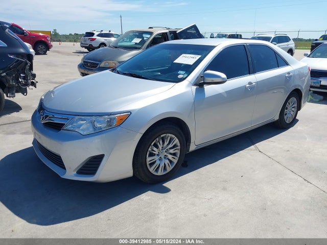 Toyota CAMRY LE 2014 4T4BF1FK5ER426127 Image 2