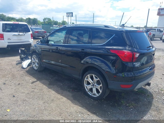 Ford Escape Titanium 2019 1FMCU0J92KUB51945 Image 3