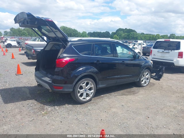 Ford Escape Titanium 2019 1FMCU0J92KUB51945 Image 4
