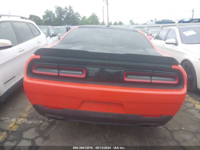 2C3CDZBT2JH171105 Dodge Challenger R/t