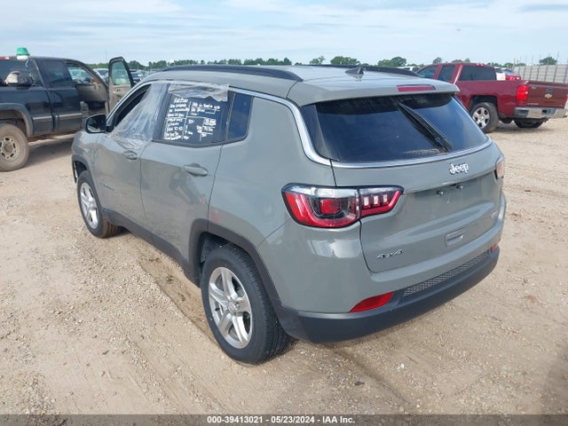 3C4NJDBN7RT596243 Jeep Compass Latitude 4x4